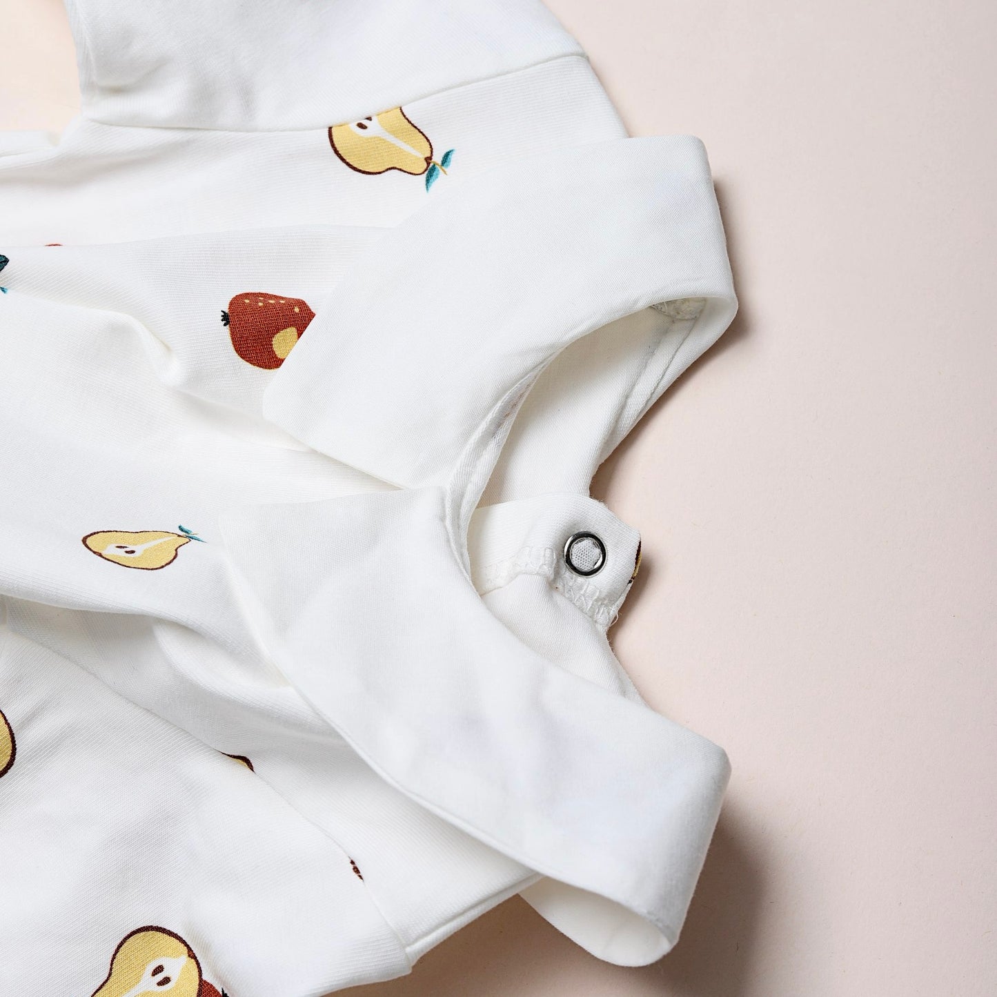 VAUVA komplekt od pamuka za bebu sa ogrlicom: pantalone sa stopicama i majica dugih rukava