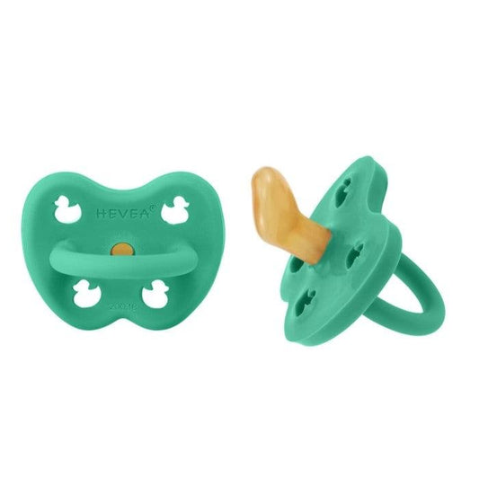 Hevea ortodontska cucla od prirodne gume, pop zelena boja, za decu 3-36 mes.