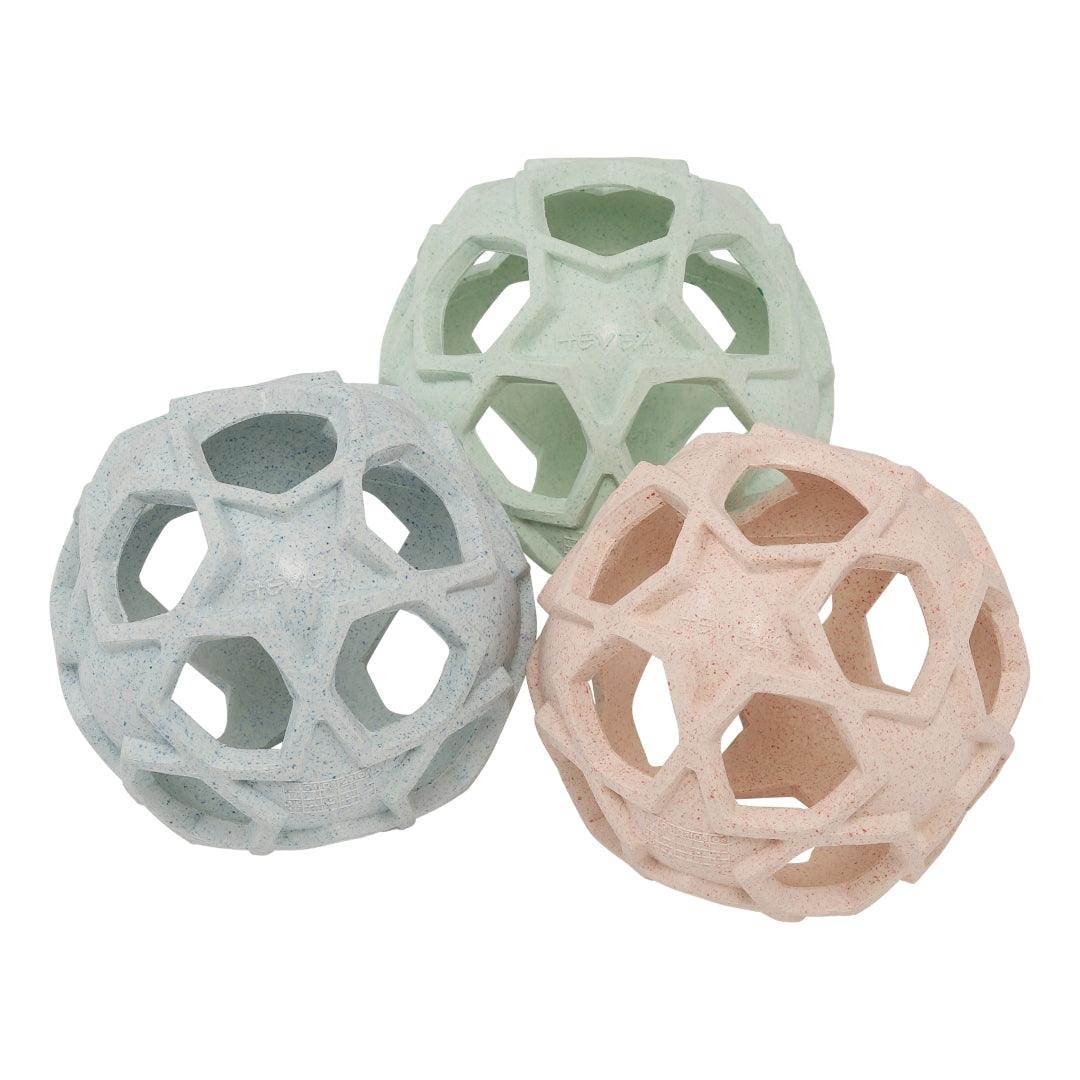 Hevea Star Ball made of natural rubber with star patterns, safe and biodegradable.